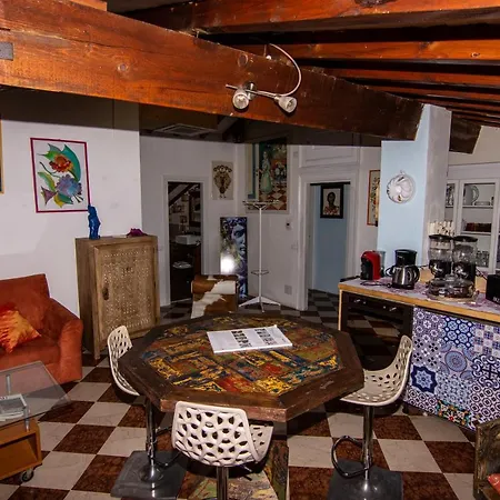 Milly Oda ve Kahvaltı Brescia